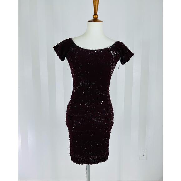 NWT DRESS THE POPULATION Women’s Burgundy Bodycon Sequin Dress Sz S - Picture 1 of 10